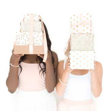 When to host a housewarming party and housewarming etiquette