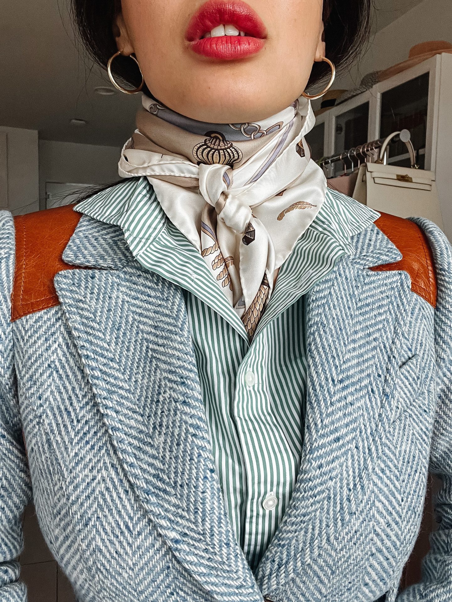 how to look expensive hair how to look expensive at school how to look expensive casual how to look expensive on a budget how to look expensive without being rich how to dress to look expensive