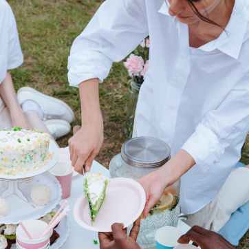 Luxury Lamps To Elegantly Lighten & Liven Up Home