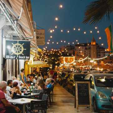 New Year’s Eve Hosting