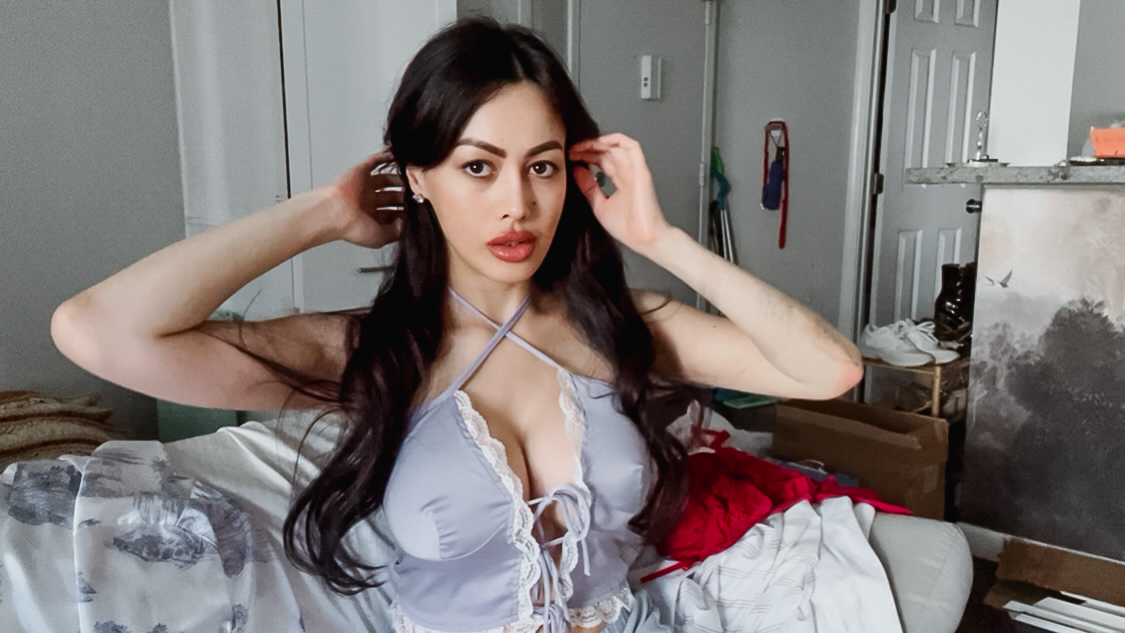 What to expect when you're successful and attractive, navigating jealousy and admiration, Gen Z advice for hot and thriving people, unexpected reactions to beauty and success, how people treat good-looking successful individuals, handling envy and attention, thriving while misunderstood, real talk for confident young women and men, what comes with glow-ups, rising success, becoming that person, knowing your worth, dealing with shade