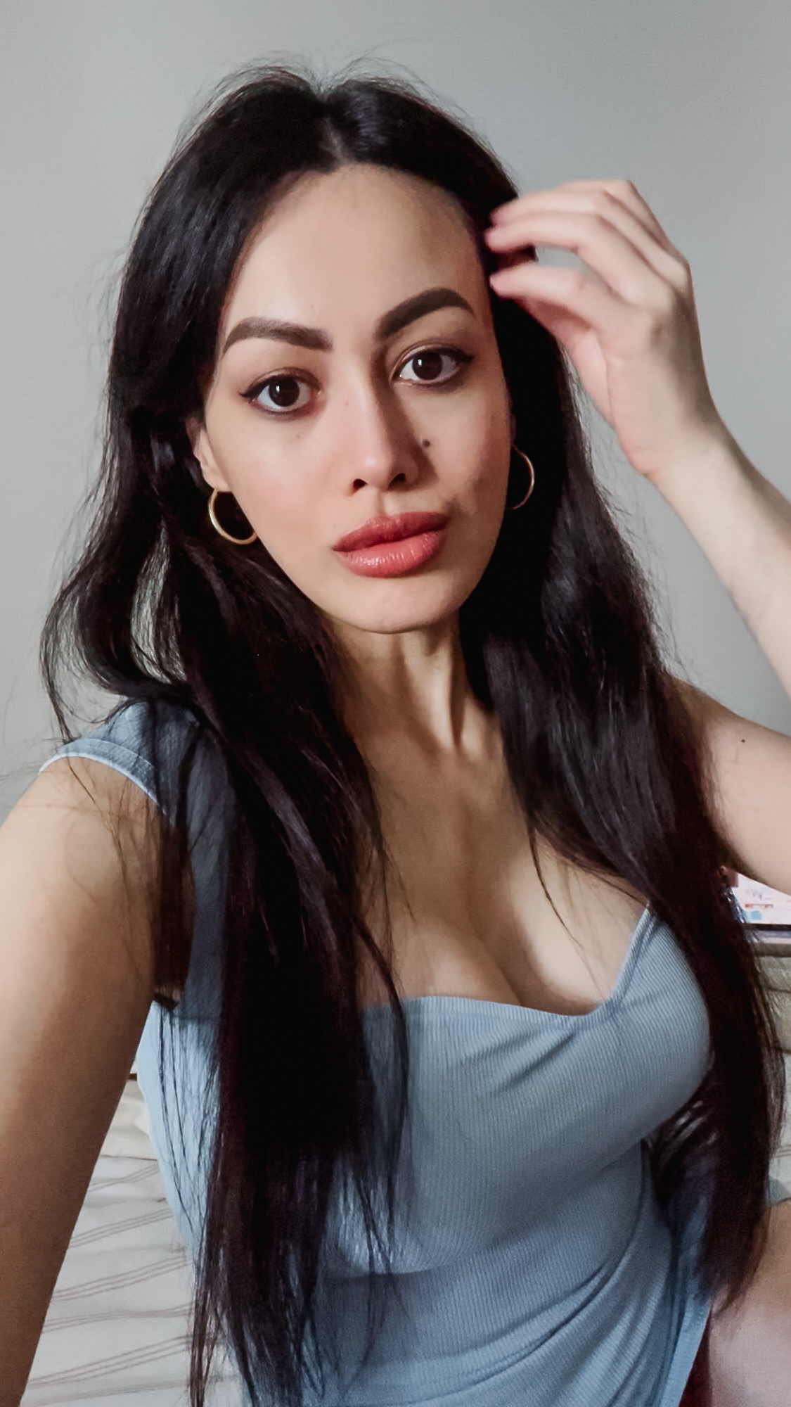 What to expect when you're successful and attractive, navigating jealousy and admiration, Gen Z advice for hot and thriving people, unexpected reactions to beauty and success, how people treat good-looking successful individuals, handling envy and attention, thriving while misunderstood, real talk for confident young women and men, what comes with glow-ups, rising success, becoming that person, knowing your worth, dealing with shade