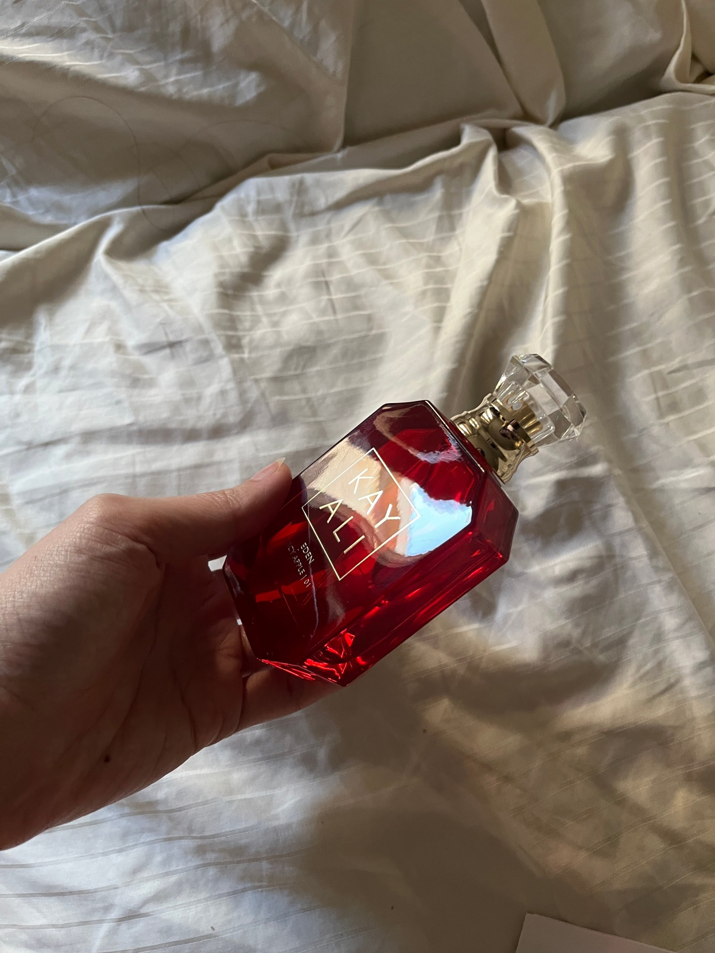 Kayali Eden Juicy Apple review, Kayali perfume review, Kayali Juicy Apple scent, fruity perfume review, best sweet perfumes, long lasting fruity perfume, Kayali Eden Juicy Apple 01, viral TikTok perfume, signature scent for women, Kayali fragrance ranking, apple perfume Kayali, best Kayali perfumes 2025, flirty perfume for date night, sweet and sexy perfume, affordable luxury perfume, Kayali Eden longevity, feminine fragrance review, perfume for everyday wear, Kayali fragrance notes