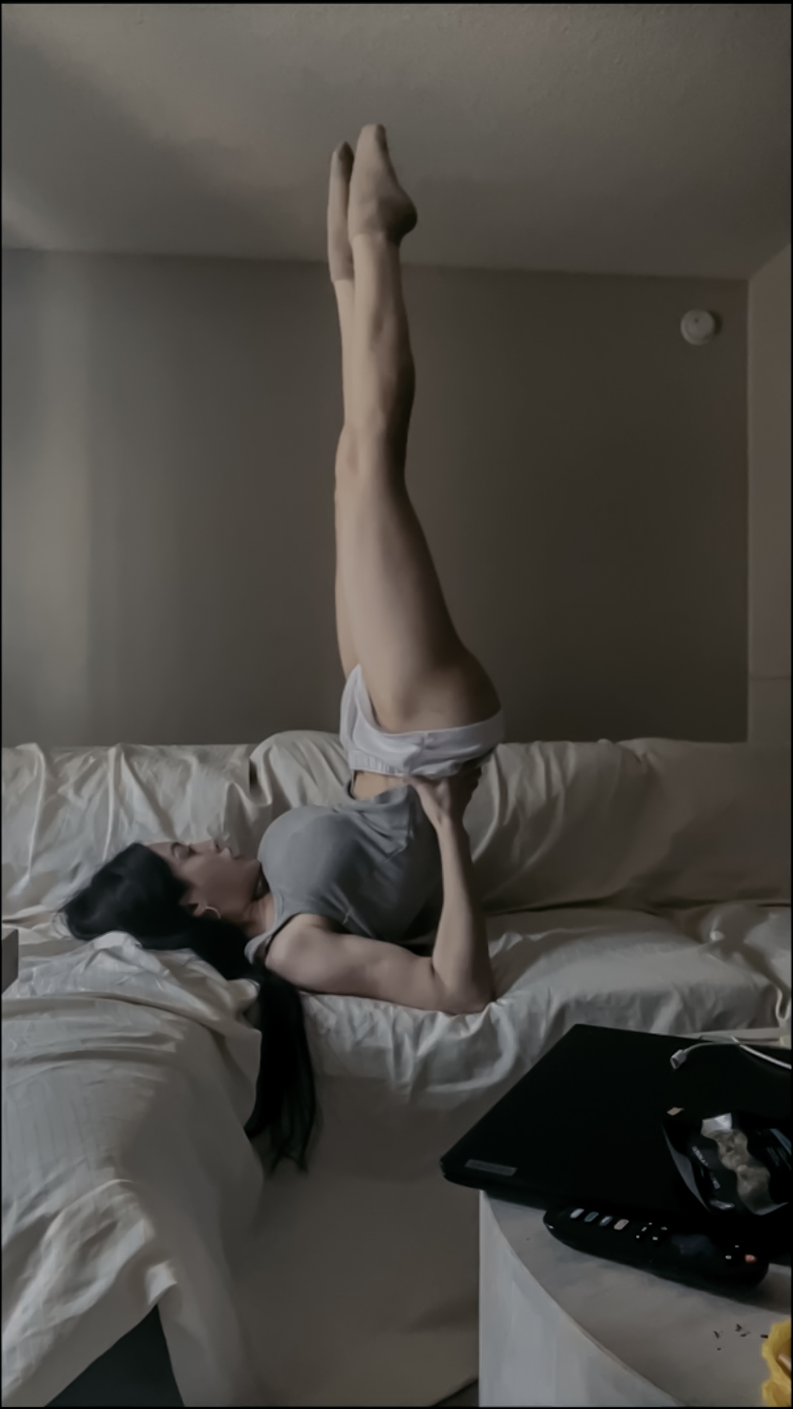 glow up guide, 14 day transformation, reinvent yourself, millennial women lifestyle, self improvement tips, morning routine, daily glamour, wardrobe curation, home organization, wellness routine, personal development, lifestyle makeover, confidence building, beauty routine, fashion tips, productivity hacks, self care routine, life reset, professional women, stress management, healthy habits, mindful living, elegant lifestyle, sophisticated self care