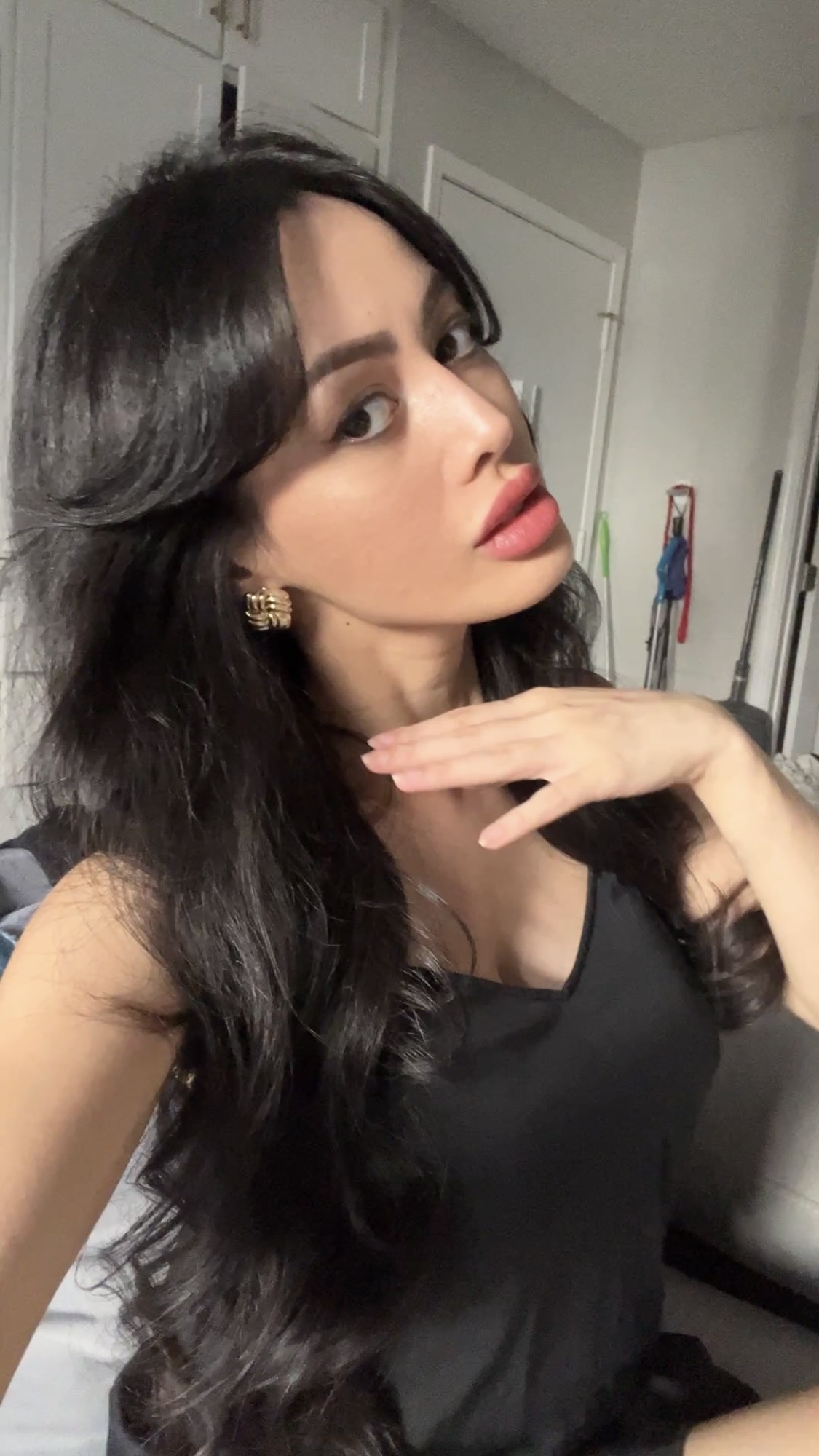 Dior Beauty review, Dior beauty haul, entire face of Dior, Dior GRWM, Dior makeup review, Dior Forever foundation review, Dior Forever Natural Velvet Matte Compact Foundation 2N, Dior Forever Blurring Setting Powder review, Dior setting powder luminous finish, Dior concealer review, Dior Forever Skin Correct Concealer 1N 2N, Dior foundation stick review, Dior Forever Skin Perfect 24H Foundation Stick 1.5N, Dior contour stick review, Dior Forever Skin Contour Stick, Westman Atelier Face Trace Contour Stick Biscuit, Dior Addict Lip Maximizer Intense Rosewood review, Dior lip gloss plumping gloss, Dior Backstage Glow Maximizer Face Palette 001 Universal Glow review, Dior highlighter palette, Dior Backstage Eyeshadow Palette 002 Smoky Essentials review, Dior eye makeup tutorial, Dior eyeliner review, Diorshow On Stage Crayon Kohl Liner 099 Black, Diorshow Waterproof Liquid Liner 096 Satin Black, Dior waterproof liner, Dior vs Westman Atelier comparison, full Dior makeup look, Dior luxury makeup review, Dior foundation shade match, Dior Sephora haul, best Dior makeup products, luxury beauty GRWM, high-end makeup review, Dior 2025 makeup collection, best Dior products for flawless skin, Dior beauty favorites, glowing Dior makeup routine, everyday Dior makeup, Dior face products review, Dior eyes and lips review, luxury brand beauty review, Dior aesthetic makeup, trending Dior beauty haul, Dior TikTok makeup review, Dior viral beauty products