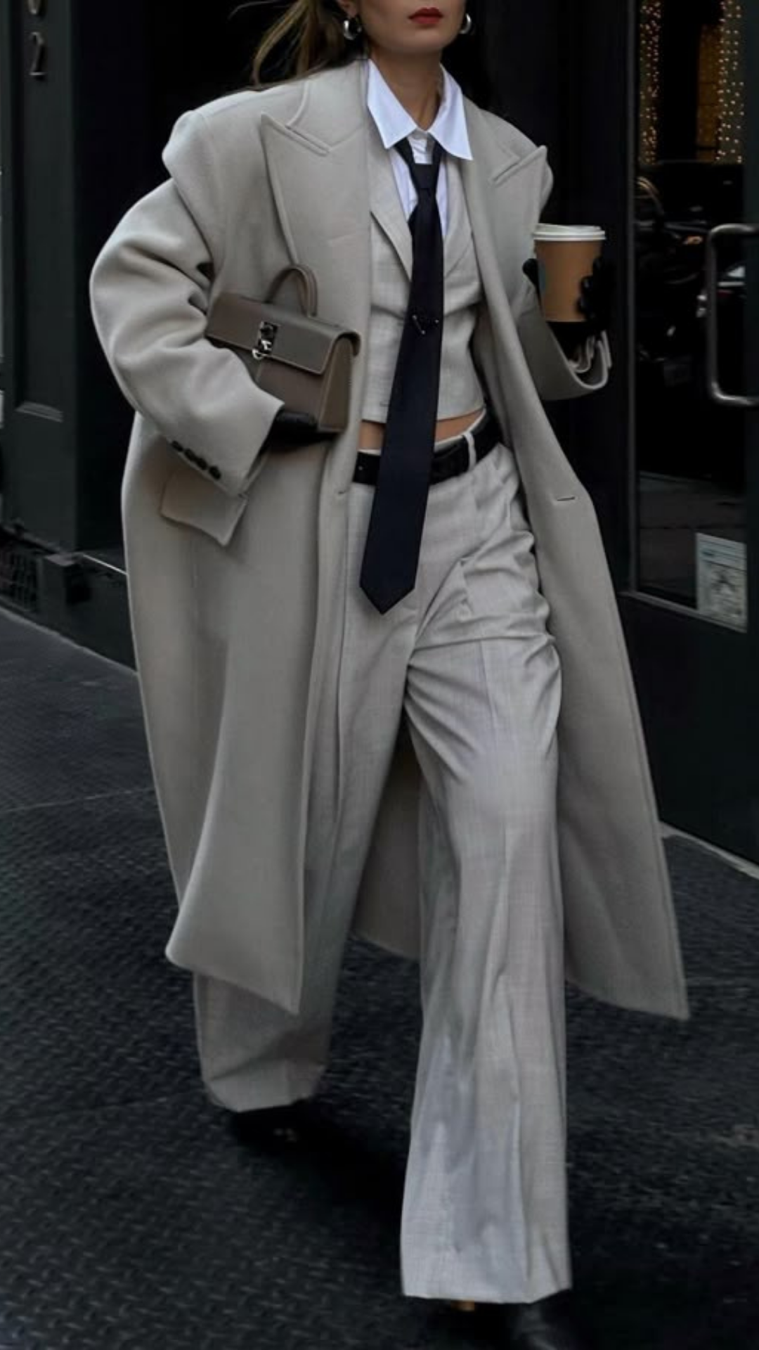 how to reinvent yourself,confidence building,life transformation,elegant it girl lifestyle,self reinvention tips,lifestyle makeover,self transformation guide,goal setting,self love,self confidence tips,self empowerment,habit change,personal growth tips,find your purpose,become your best self,self help,lifestyle upgrade,success mindset,life coaching,ambitious women,style and elegance,transform your life,personal reinvention,confidence hacks,life goals,reinvent your life,modern it girl tips