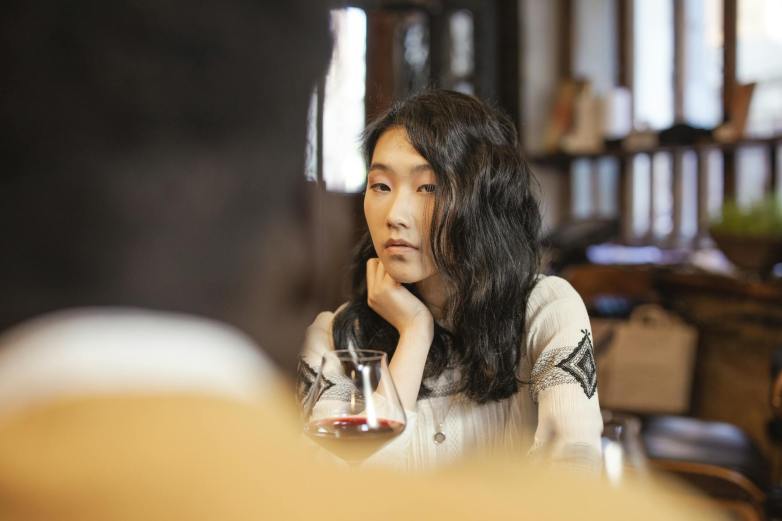 Cringe First Date Stories: A Discourse on Dating Etiquette and Red Flags