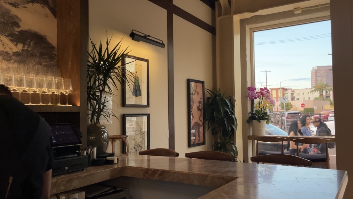 affordable things to do in Los Angeles, affordable Los Angeles eats, glamorous things to do in LA, chic Los Angeles food spots, budget friendly LA itinerary, aesthetic cafes Los Angeles, Arts District Los Angeles food, modern Korean food LA, Hojokban LA review, Knotted LA donuts, Soho House WeHo experience, luxury on a budget Los Angeles, LA food guide for women, stylish LA day itinerary, best affordable restaurants Los Angeles, LA lifestyle blog, elegant LA experiences, Los Angeles food crawl, girls day in Los Angeles, trendy LA cafes, budget luxury lifestyle LA