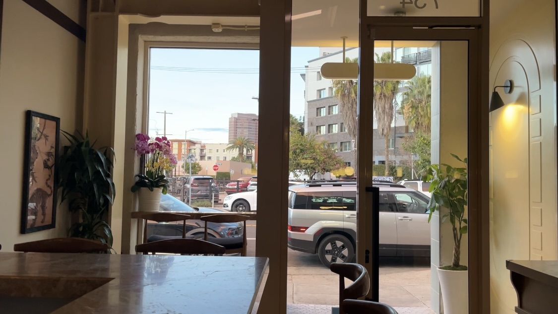 affordable things to do in Los Angeles, affordable Los Angeles eats, glamorous things to do in LA, chic Los Angeles food spots, budget friendly LA itinerary, aesthetic cafes Los Angeles, Arts District Los Angeles food, modern Korean food LA, Hojokban LA review, Knotted LA donuts, Soho House WeHo experience, luxury on a budget Los Angeles, LA food guide for women, stylish LA day itinerary, best affordable restaurants Los Angeles, LA lifestyle blog, elegant LA experiences, Los Angeles food crawl, girls day in Los Angeles, trendy LA cafes, budget luxury lifestyle LA