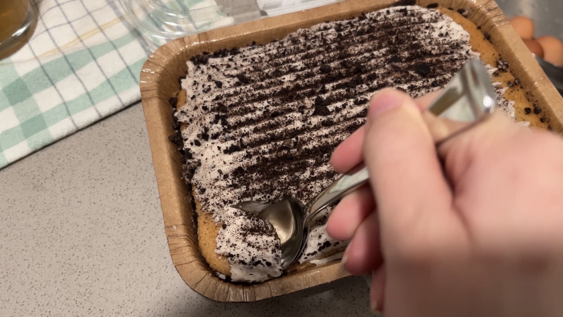 intentional living tips, how to live slowly and successfully, build your dream life, luxury lifestyle habits, mindful daily routines, productivity and time management, home organization for success, self-growth and personal development, It Girl lifestyle secrets, creating a life you love, slow living strategies, mindful success planning, daily habits for thriving, aesthetic home inspiration, high-achieving women lifestyle, balance work and personal life, long-term vision and goals, thriving without rushing