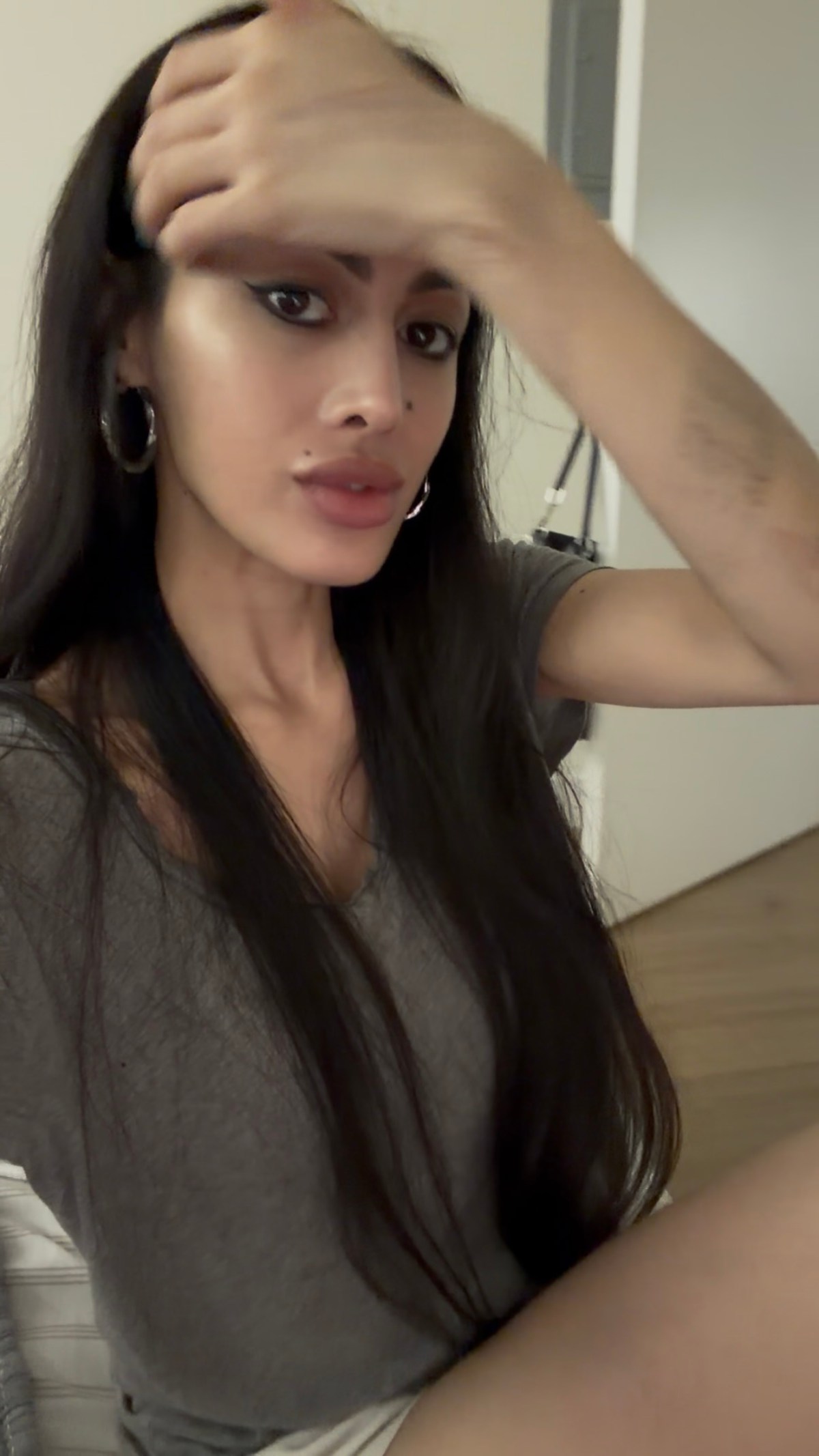 even skin tone routine, how to get clear skin, glowing skin tips, hyperpigmentation treatment, Lumecca IPL review, IPL photofacial before and after, Korean skincare routine glass skin, Laneige Cream Skin toner moisturizer review, best SPF sunscreen Supergoop Unseen SPF 50, skincare for redness and dark spots, hormonal skin balance tips, how to fix uneven skin tone naturally, skincare lifestyle habits, beauty routine for clear skin, skin brightening routine, radiant complexion tips, acne marks treatment, skin health habits, it girl skincare routine