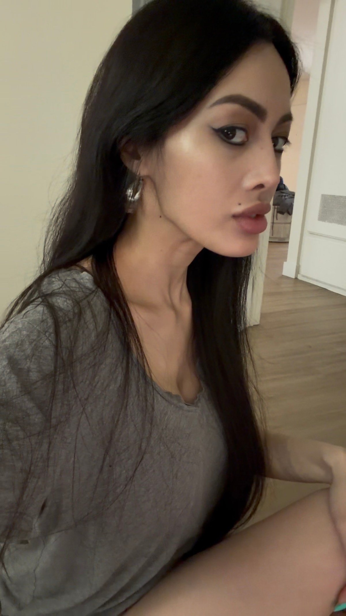 even skin tone routine, how to get clear skin, glowing skin tips, hyperpigmentation treatment, Lumecca IPL review, IPL photofacial before and after, Korean skincare routine glass skin, Laneige Cream Skin toner moisturizer review, best SPF sunscreen Supergoop Unseen SPF 50, skincare for redness and dark spots, hormonal skin balance tips, how to fix uneven skin tone naturally, skincare lifestyle habits, beauty routine for clear skin, skin brightening routine, radiant complexion tips, acne marks treatment, skin health habits, it girl skincare routine